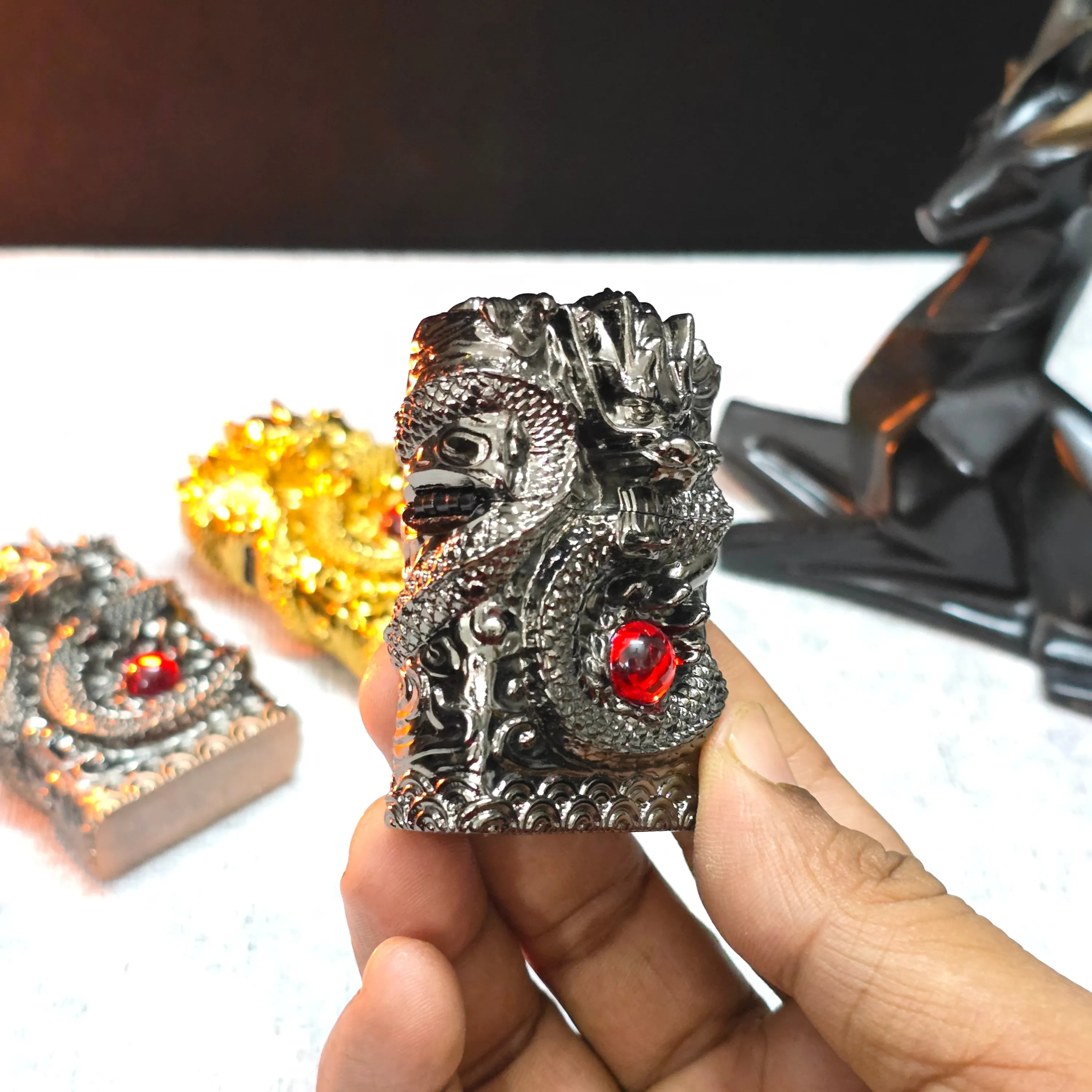 ALA FLAME 3D DRAGON Vintage Liquid Fuel Lighter
