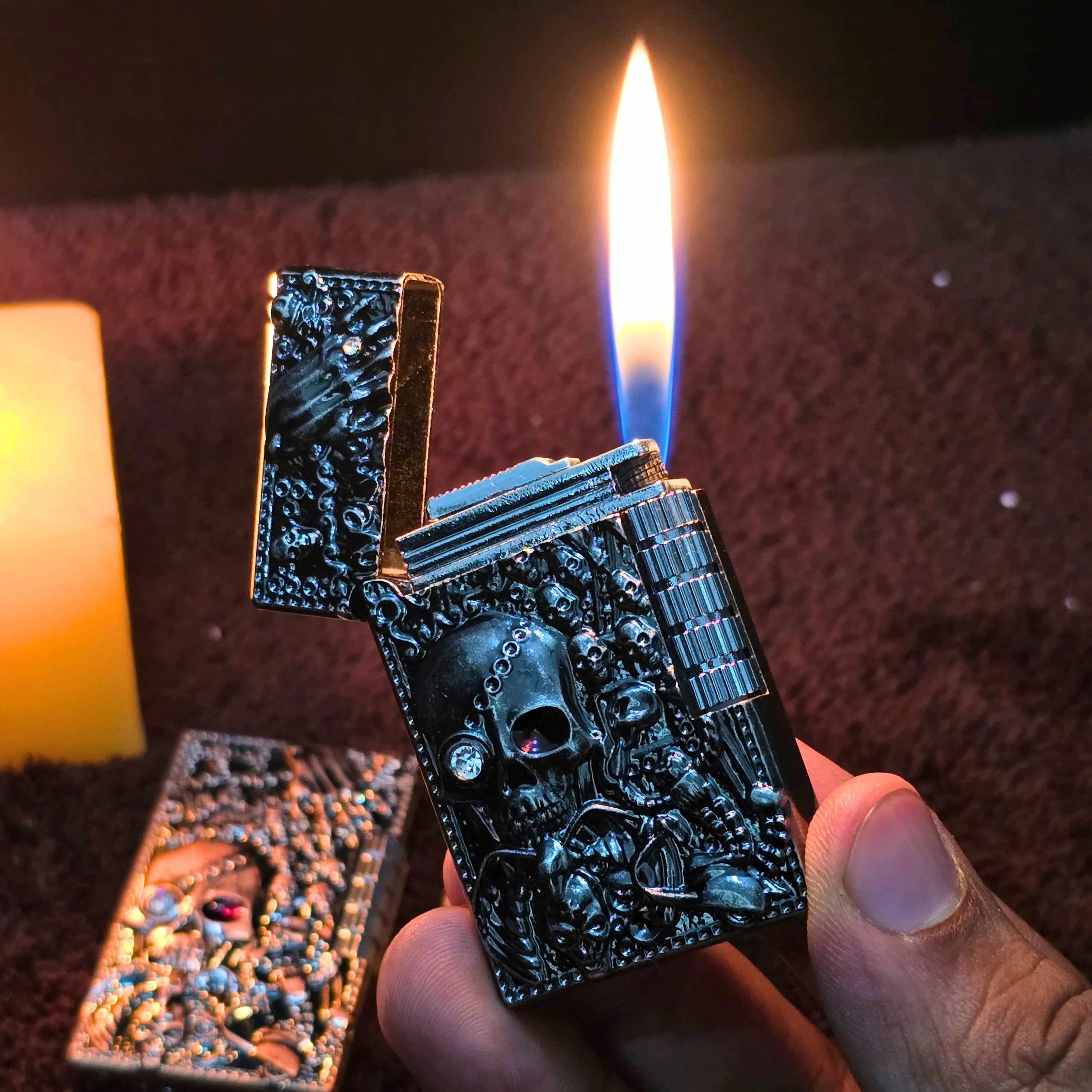 ALA FLAME HELLBOUND Gothic Skull Carved Lighter