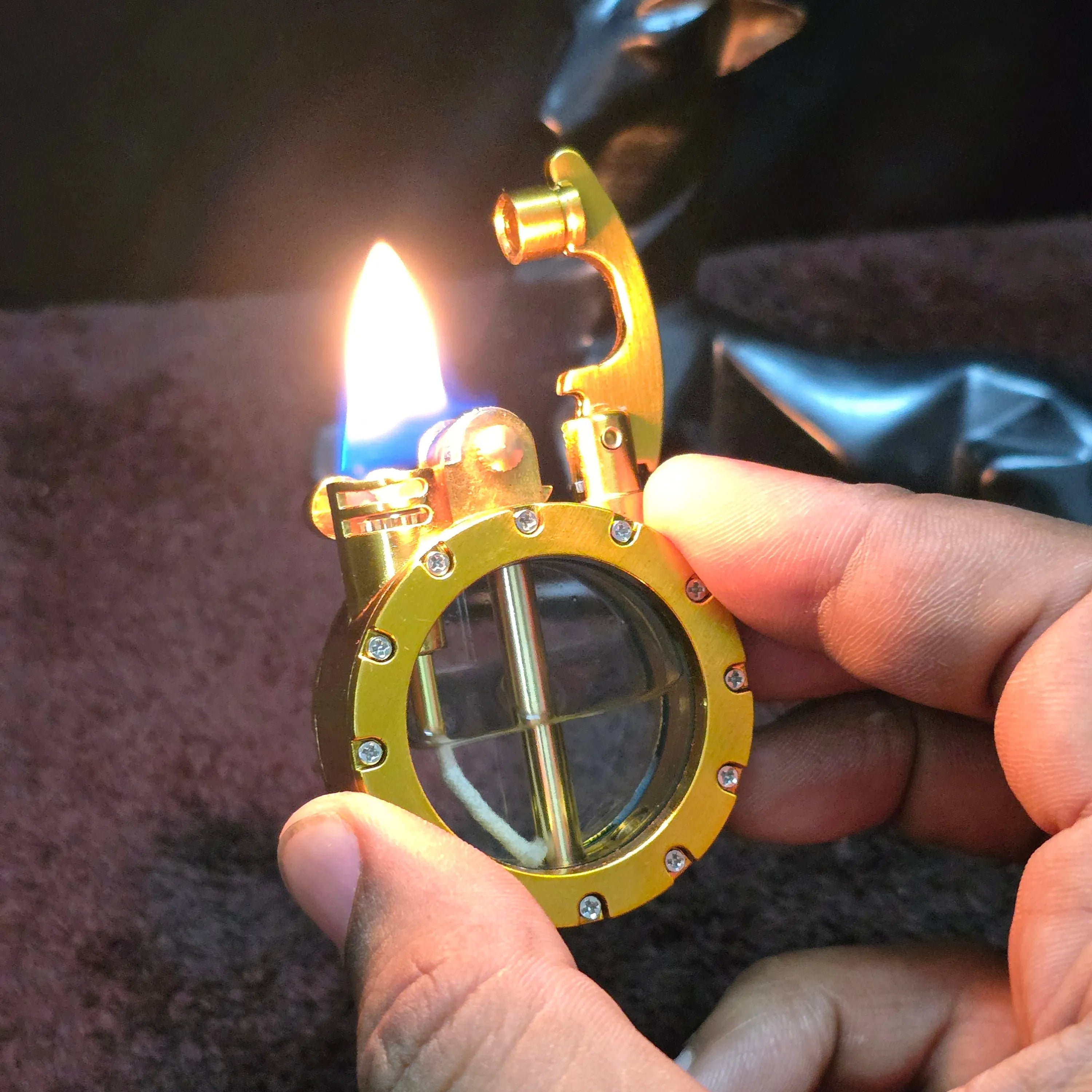 ALA FLAME Retro Classic Metal Rocker Arm Liquid Fluid Lighter