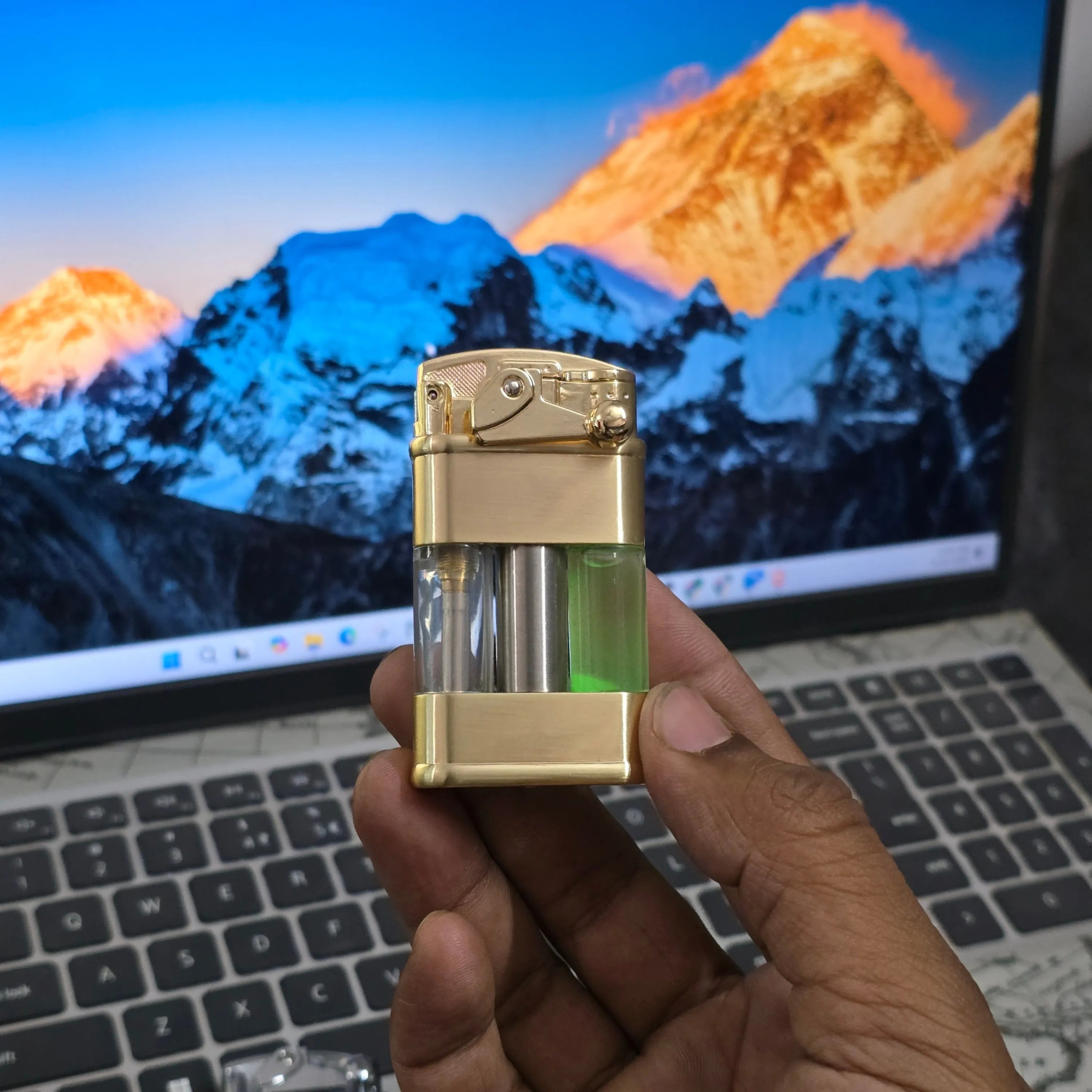 ALA FLAME Neon Glow Green Flame Lighter