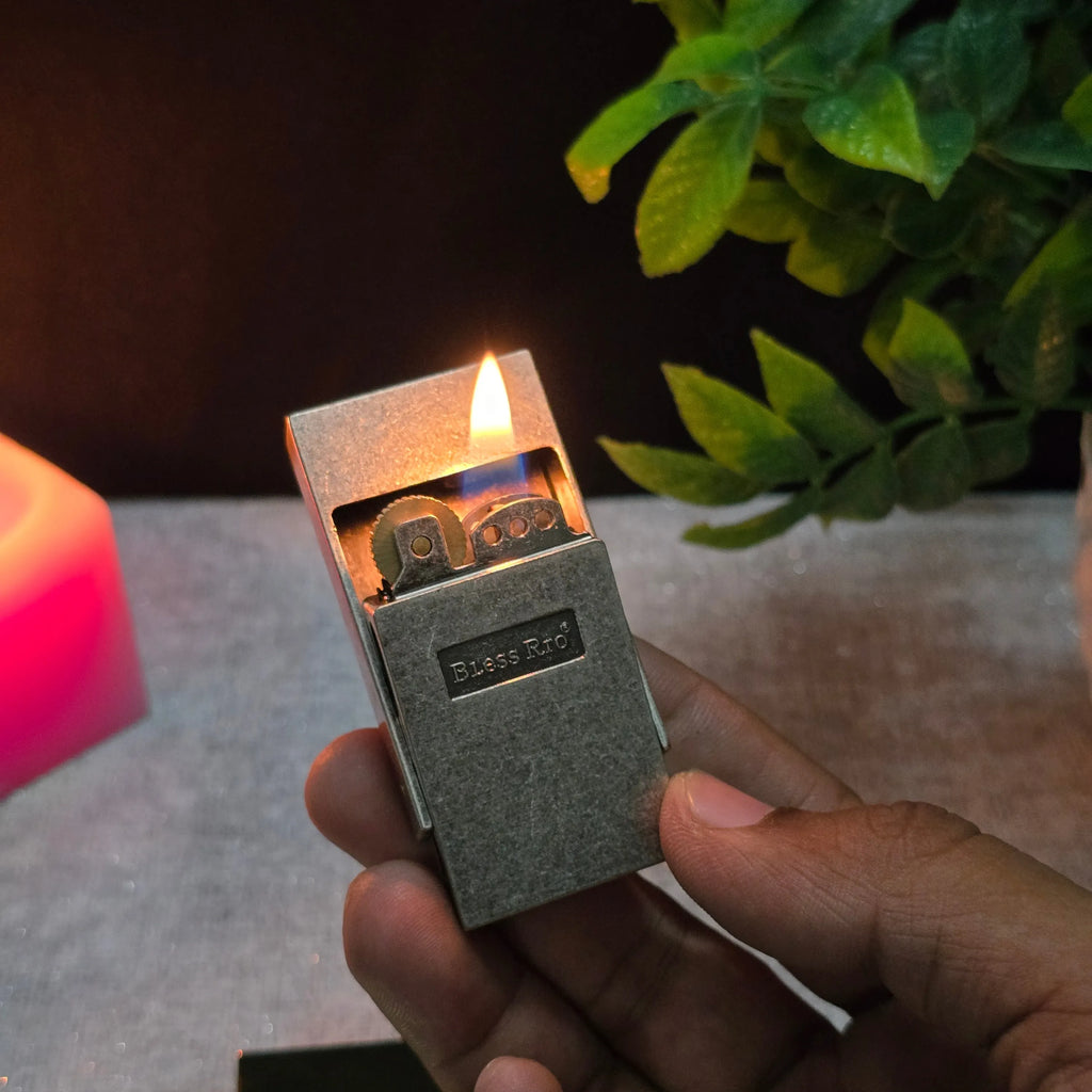 ALA FLAME OldTown Rustic Front-Flip Fuel Lighter