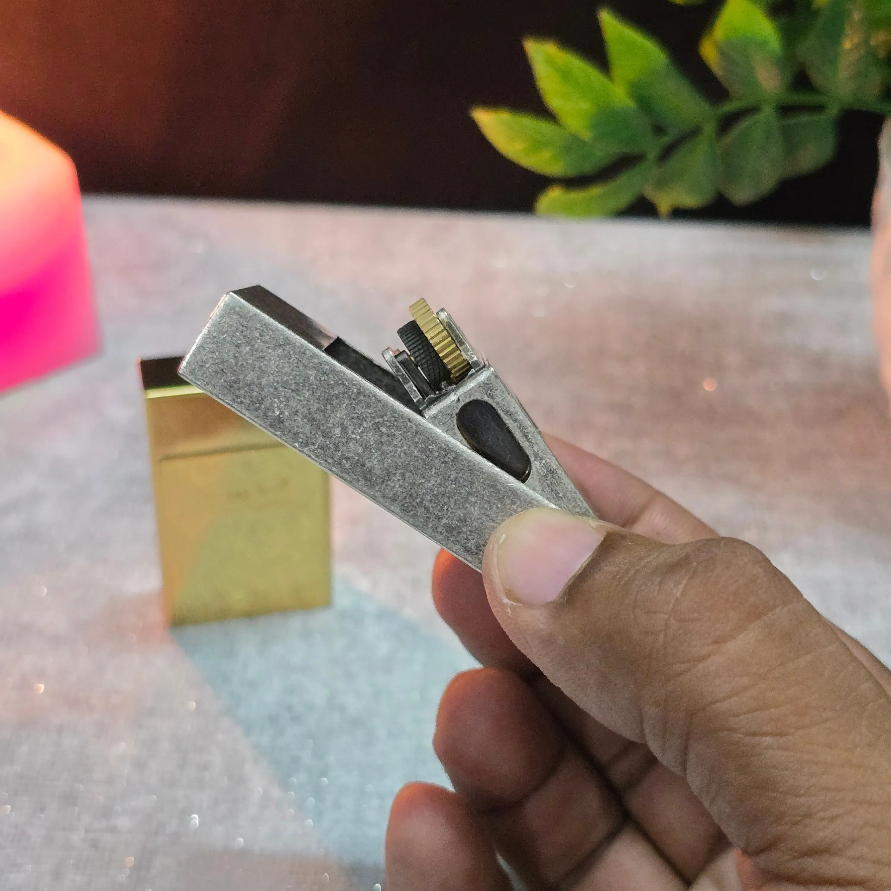 ALA FLAME OldTown Rustic Front-Flip Fuel Lighter