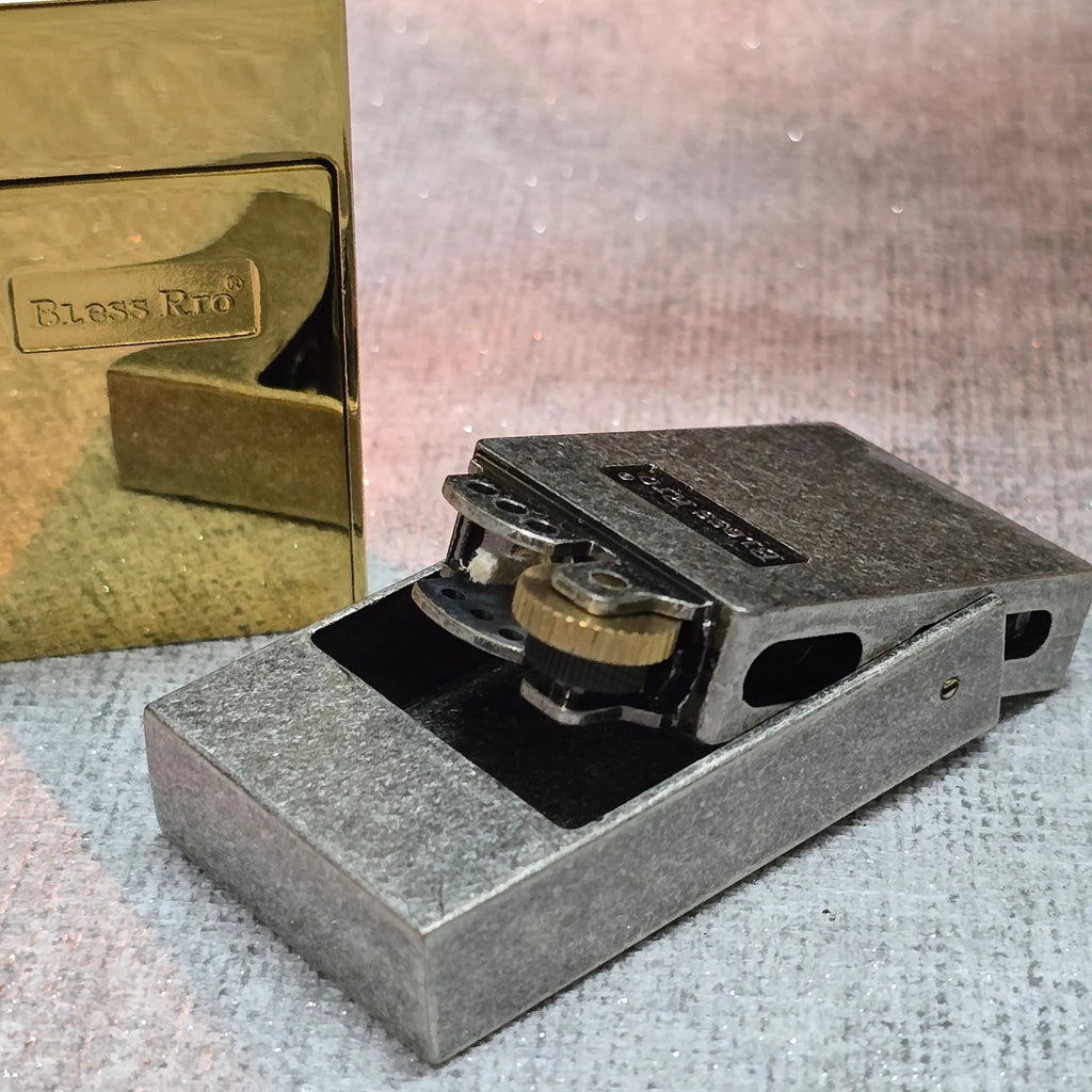 ALA FLAME OldTown Rustic Front-Flip Fuel Lighter