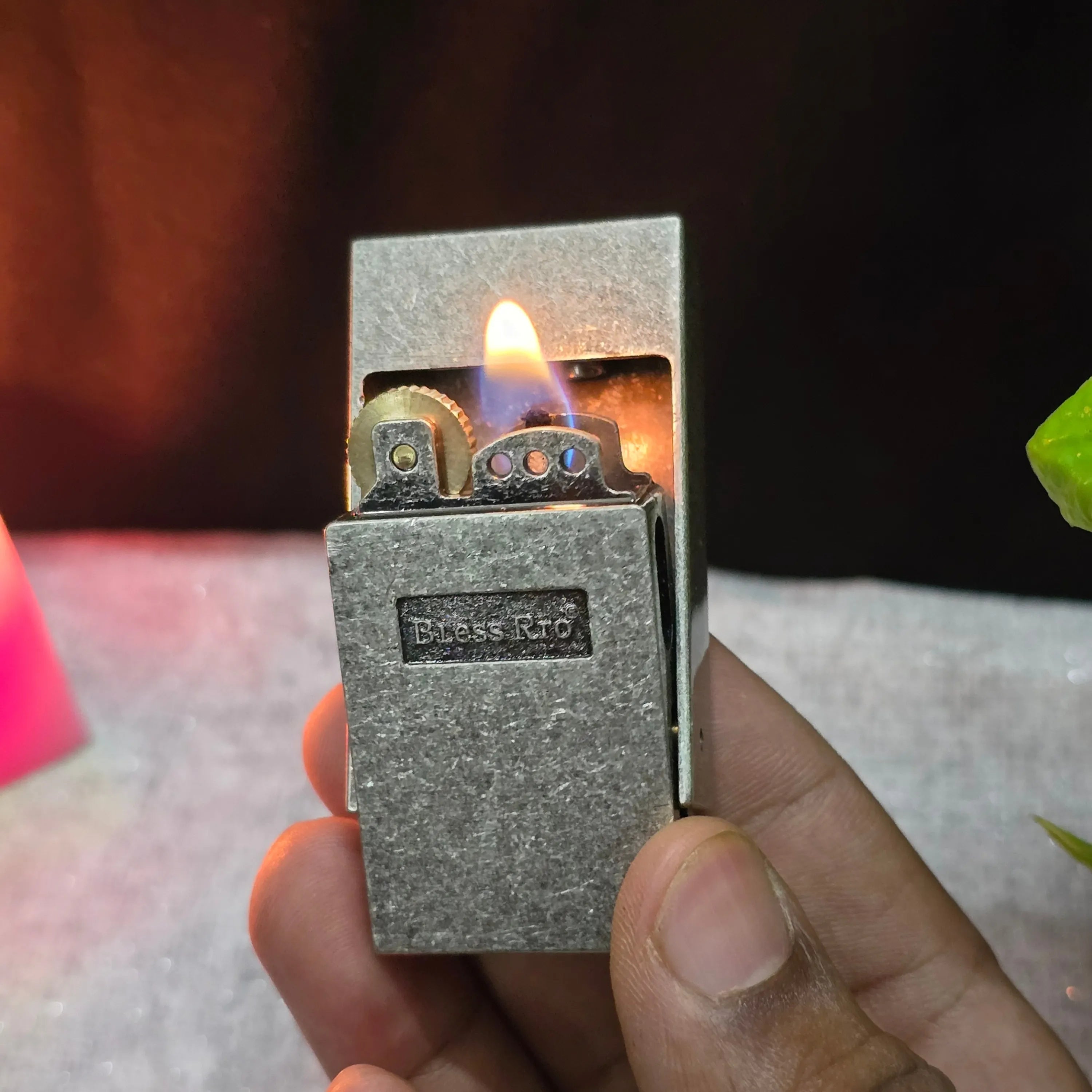 ALA FLAME OldTown Rustic Front-Flip Fuel Lighter