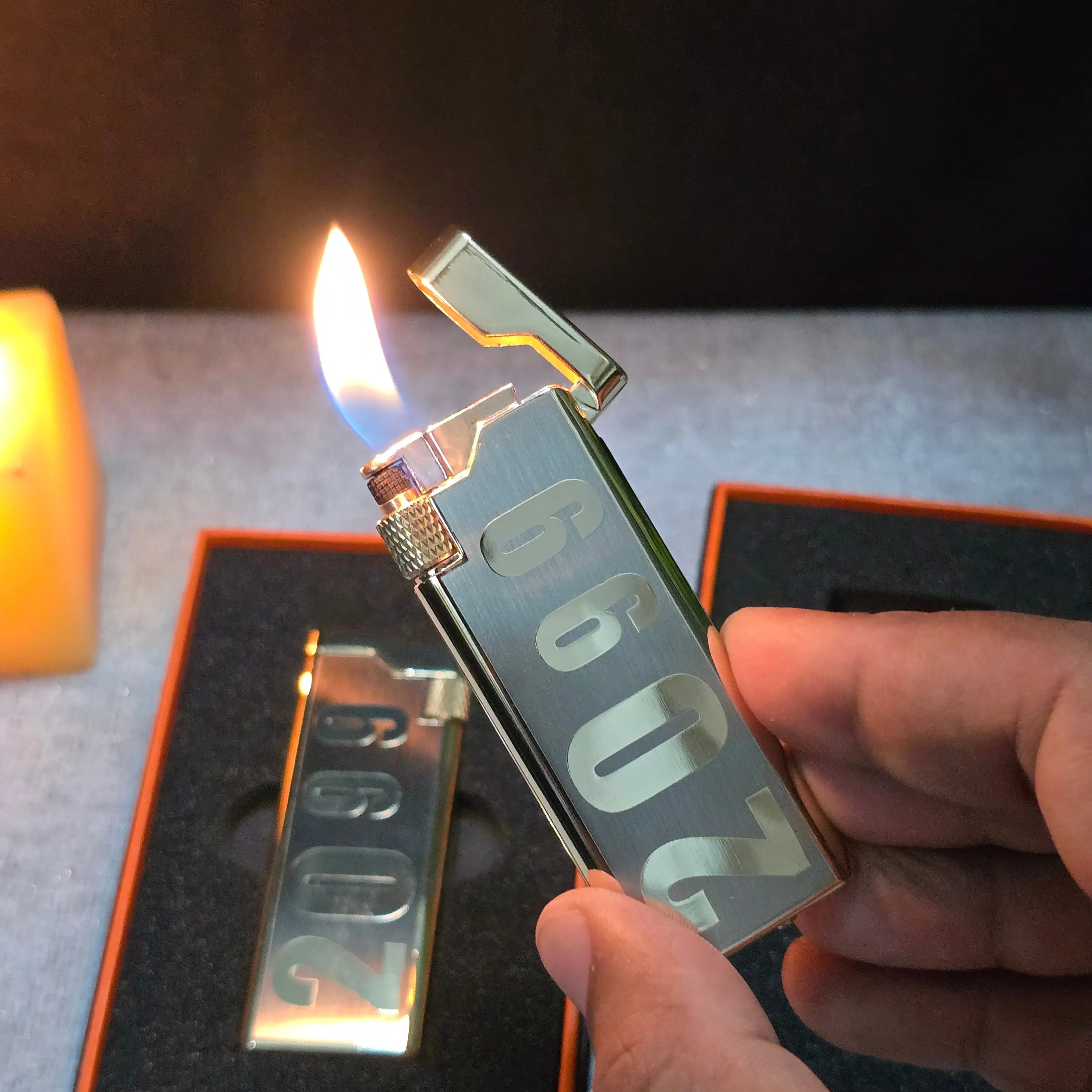 ALA FLAME RetroGrade 2099 Ultra-Thin Metal Lighter