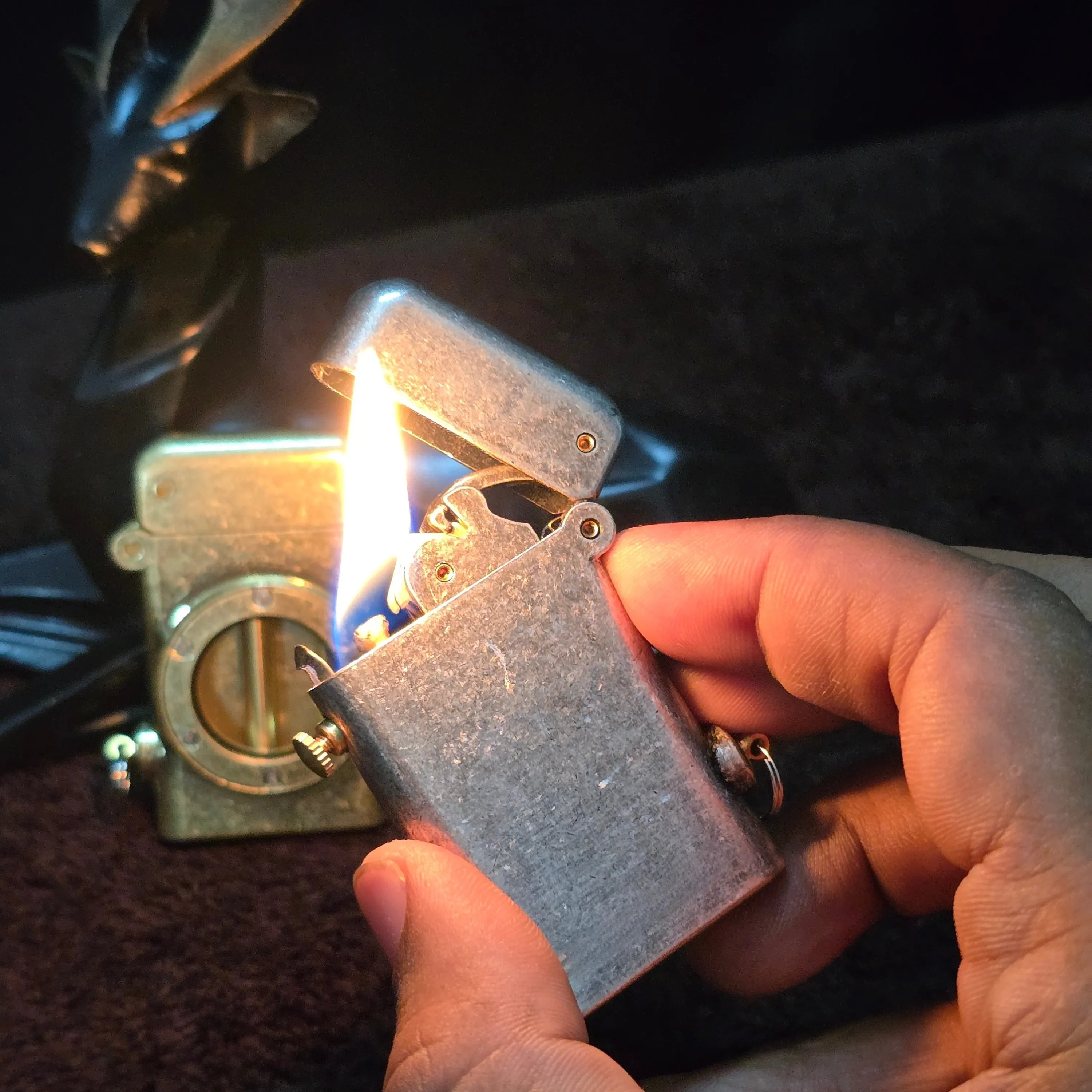 ALA FLAME Rotary Retro Trench Lighter