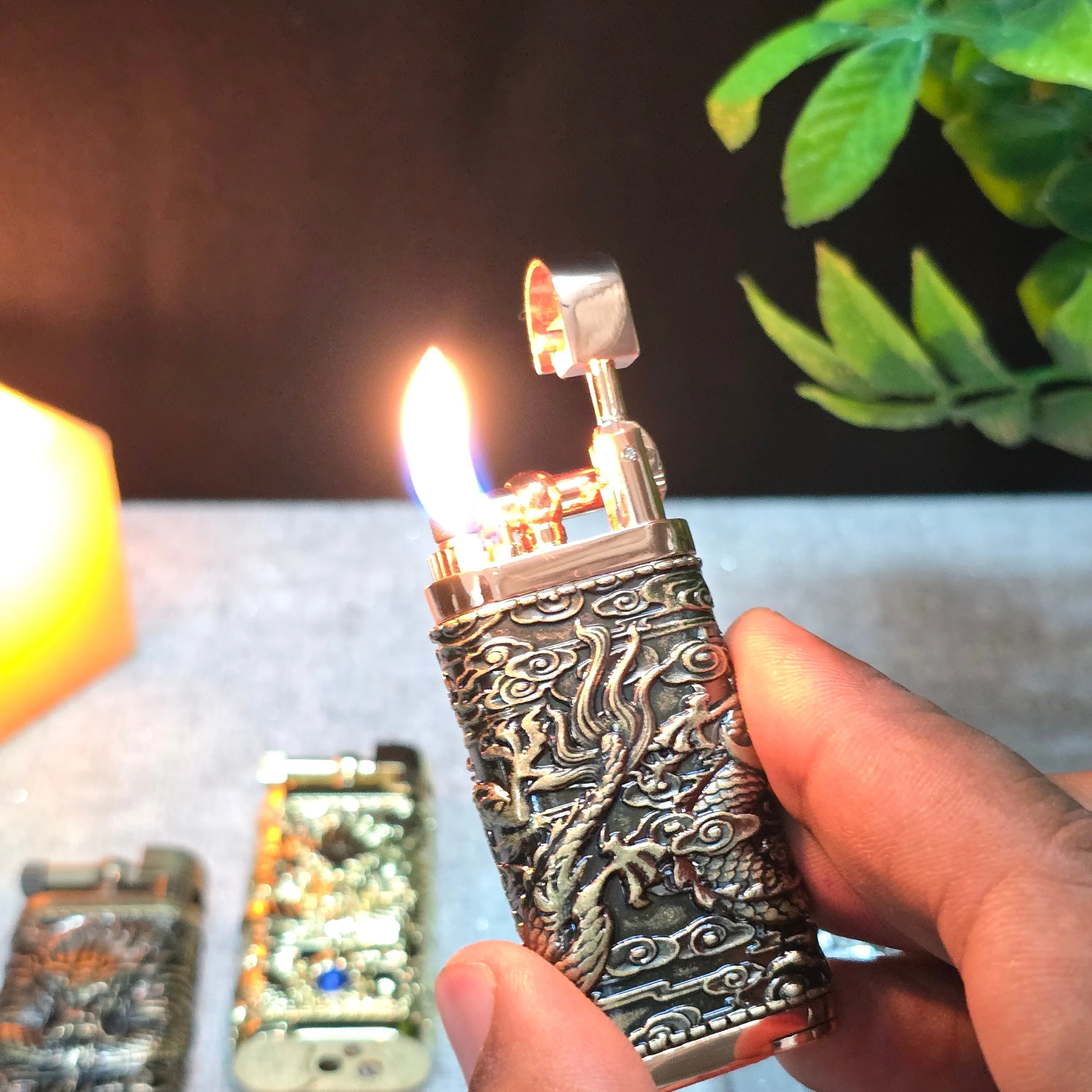 ALA FLAME Shadow Dragon Embossed Vintage Lighter