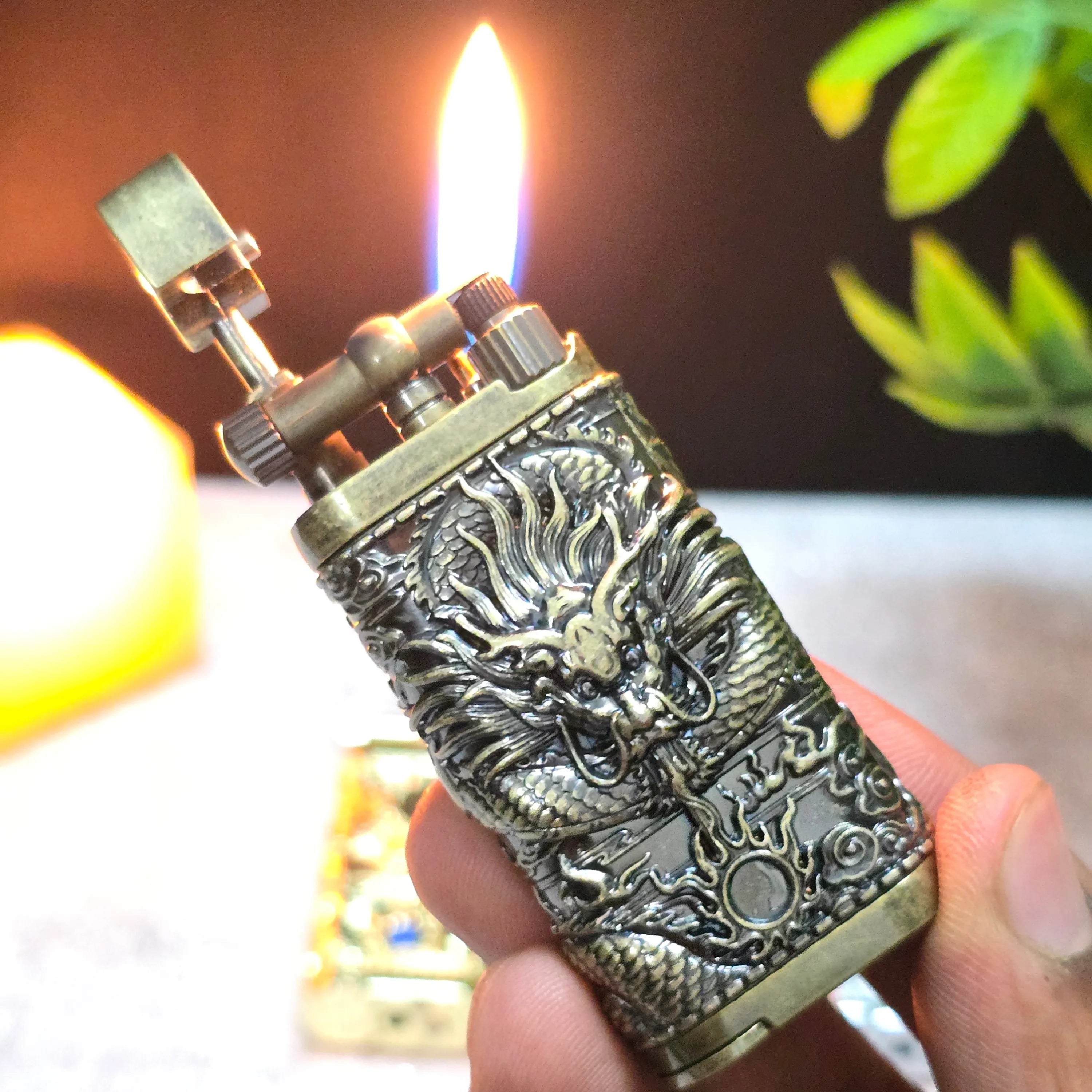 ALA FLAME Shadow Dragon Embossed Vintage Lighter