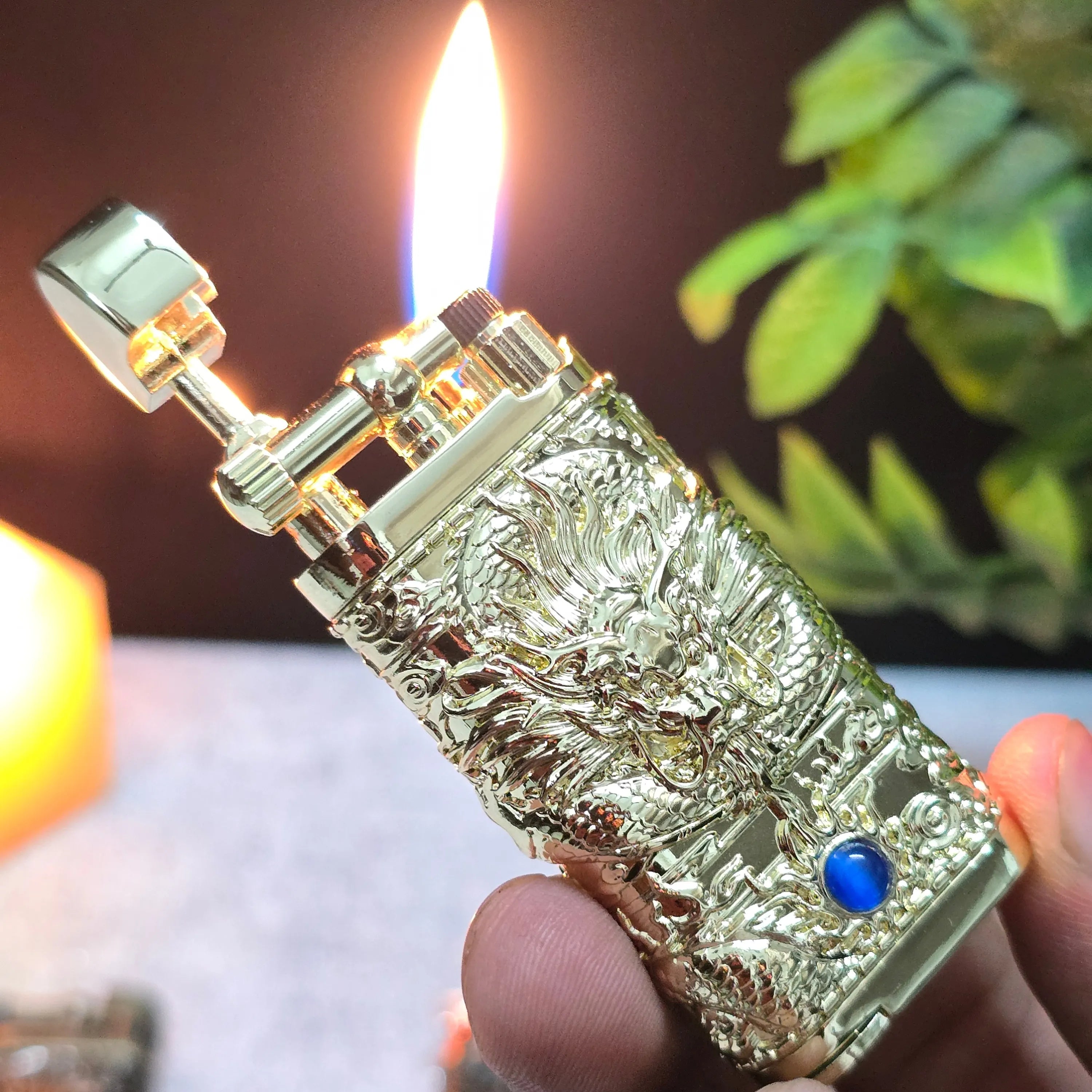 ALA FLAME Shadow Dragon Embossed Vintage Lighter