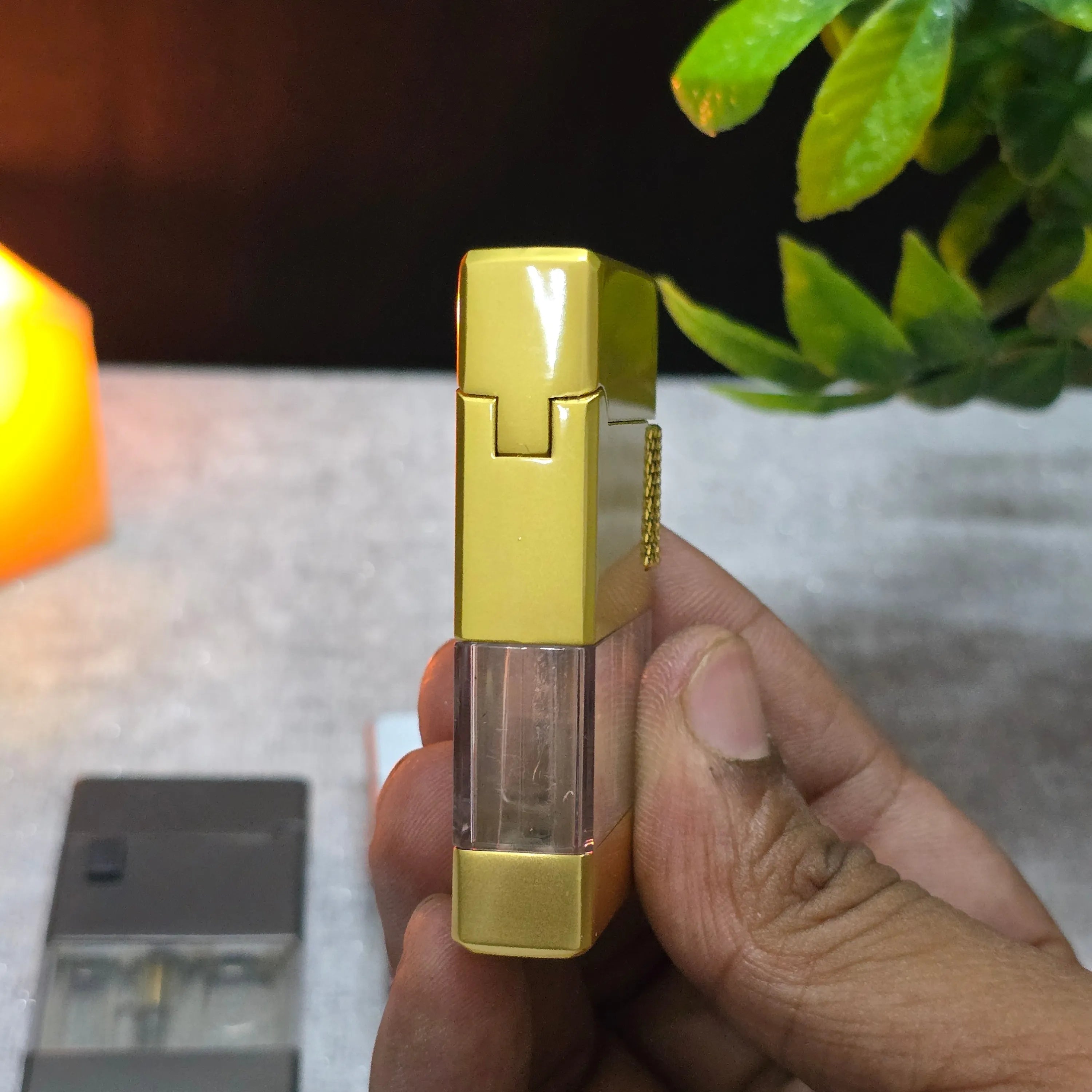 ALA FLAME TwinBeam Dual Flame Transparent Tank Lighter