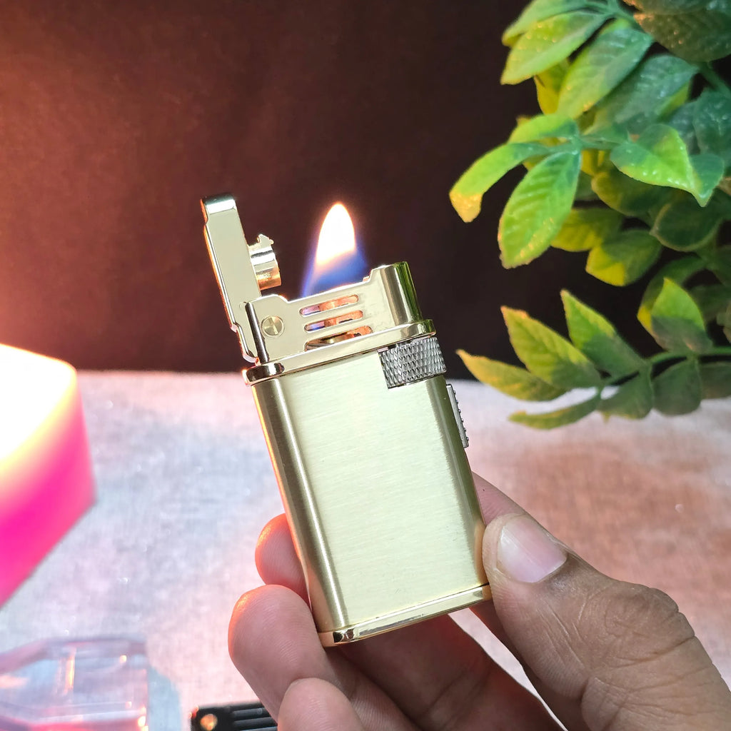 Chief 218 Ironclad Retro Trench Lighter