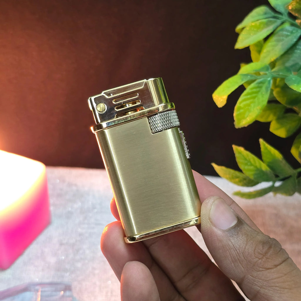 Chief 218 Ironclad Retro Trench Lighter
