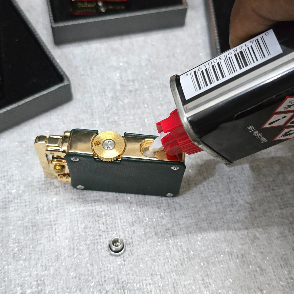 CHIEF 708 Rocker Arm Leather Oil Lighter