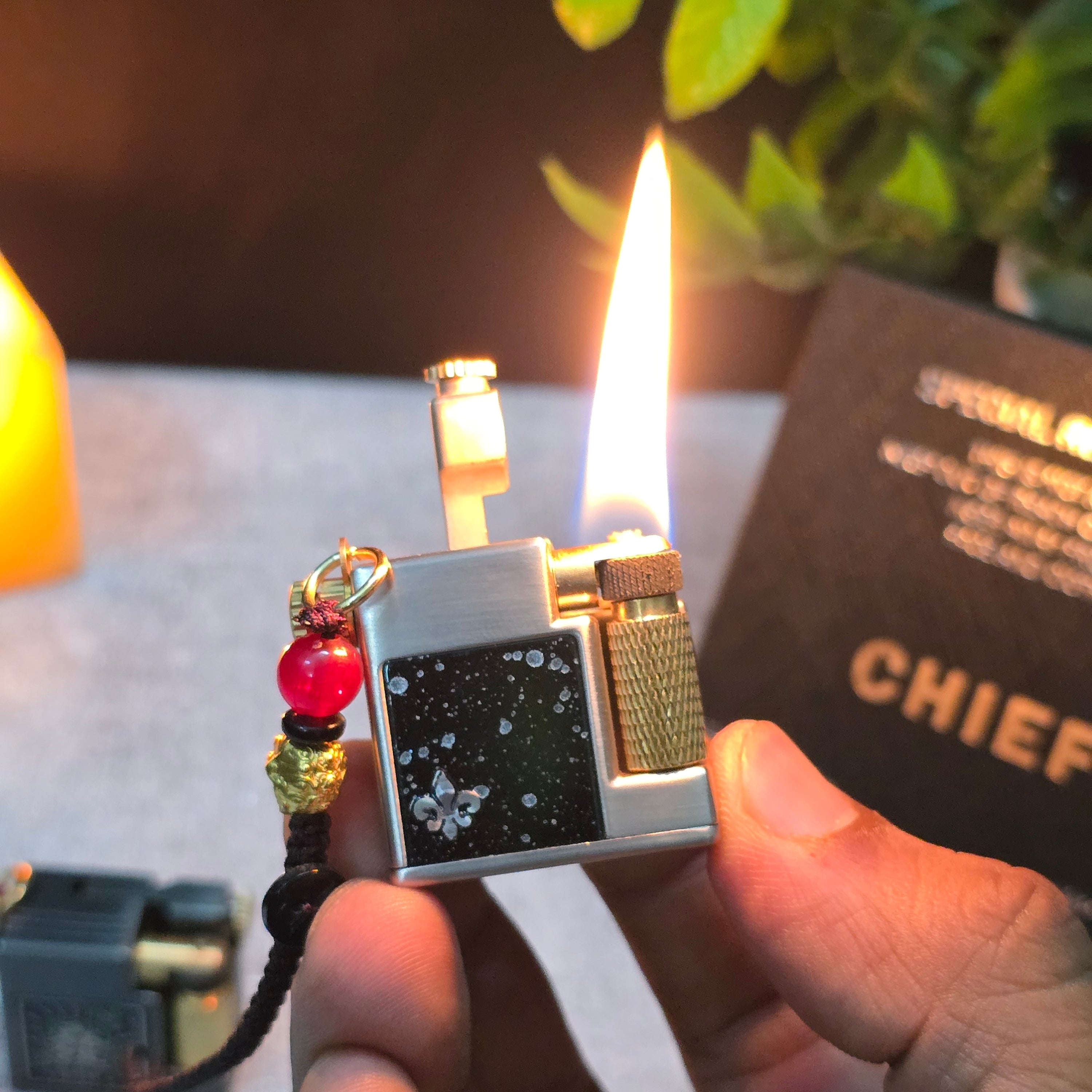 Chief 715 – Micro Brick Lighter