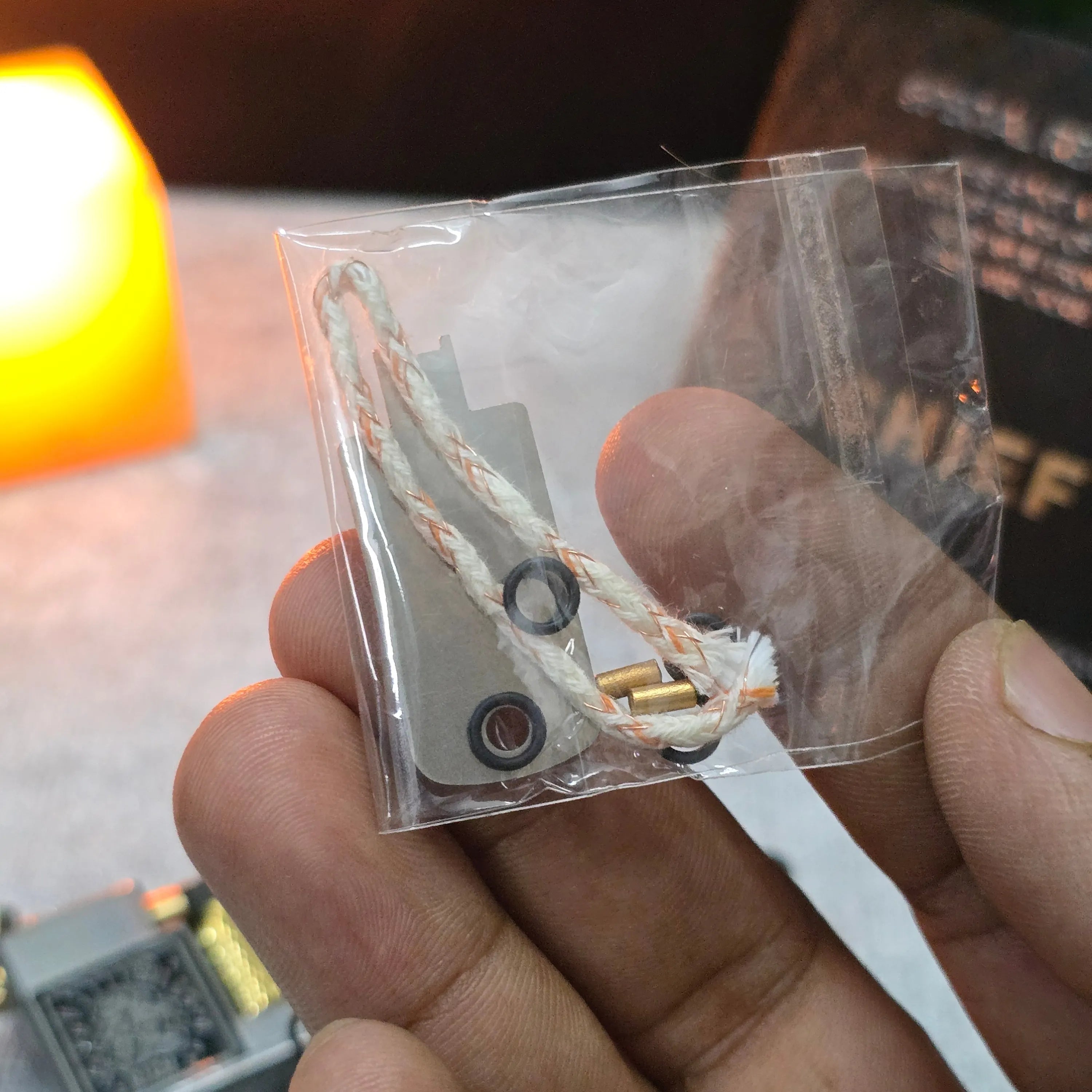 Chief 715 – Micro Brick Lighter