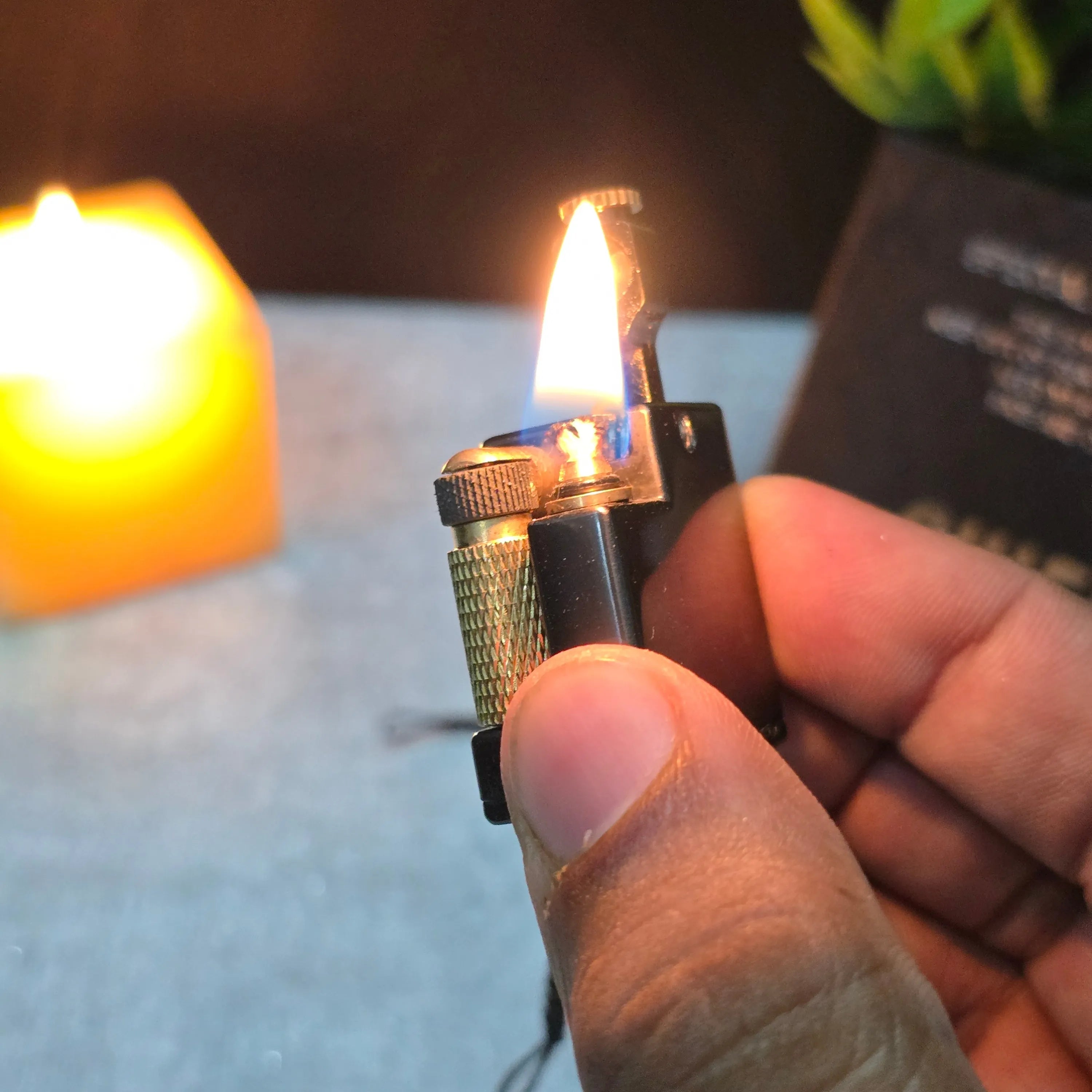 Chief 715 – Micro Brick Lighter