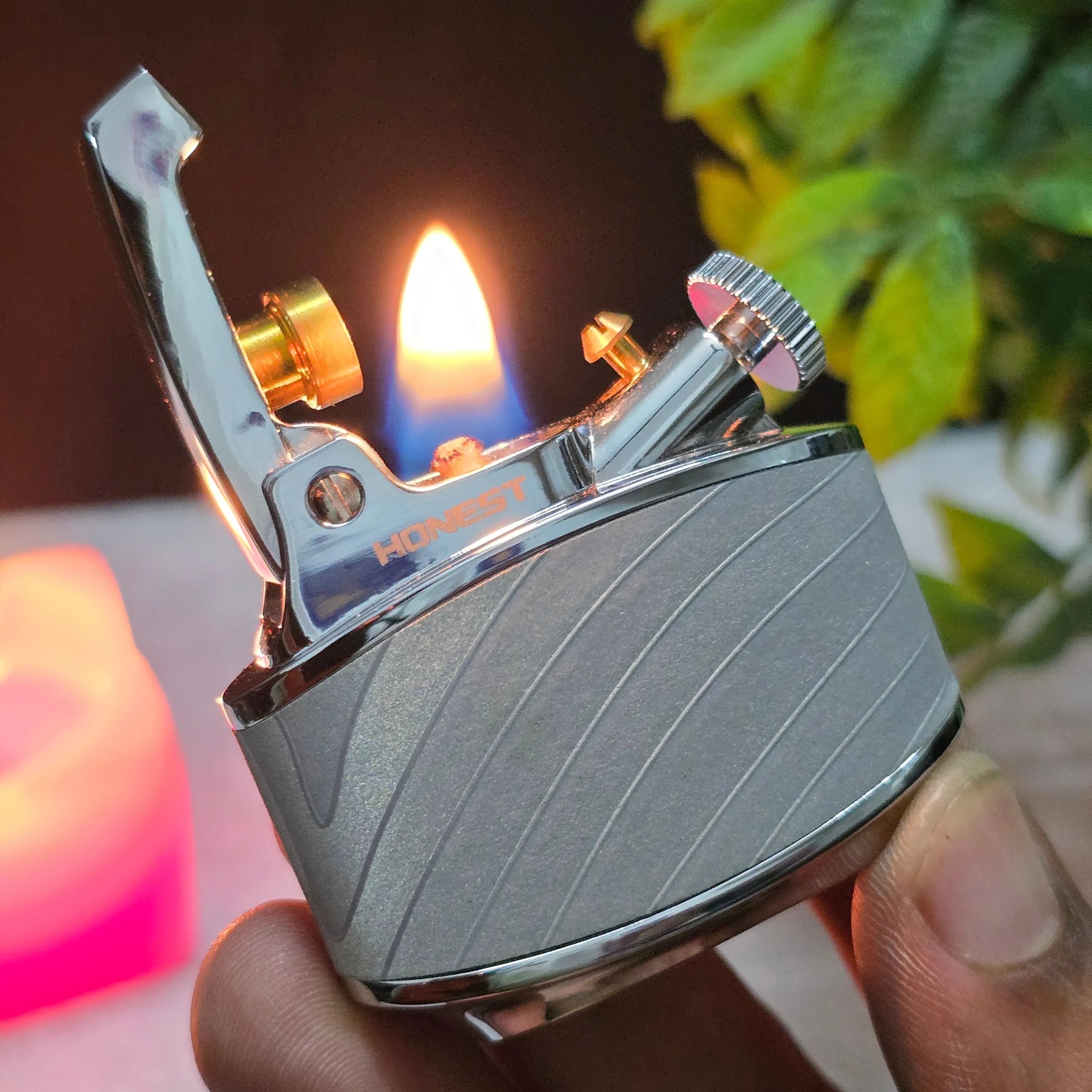 HONEST Sturgeon BCZ808-2 Premium Leather-Wrapped Kerosene Lighter