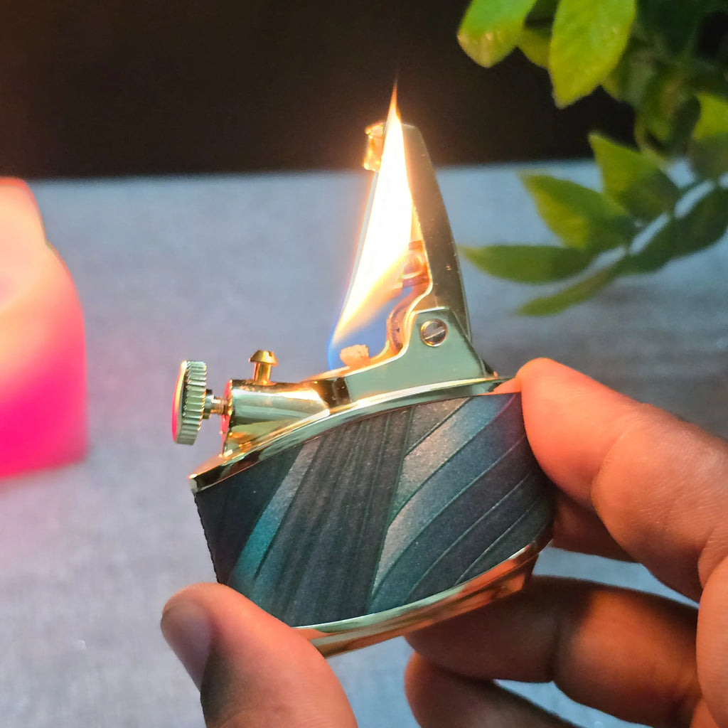 HONEST Sturgeon BCZ808-2 Premium Leather-Wrapped Kerosene Lighter