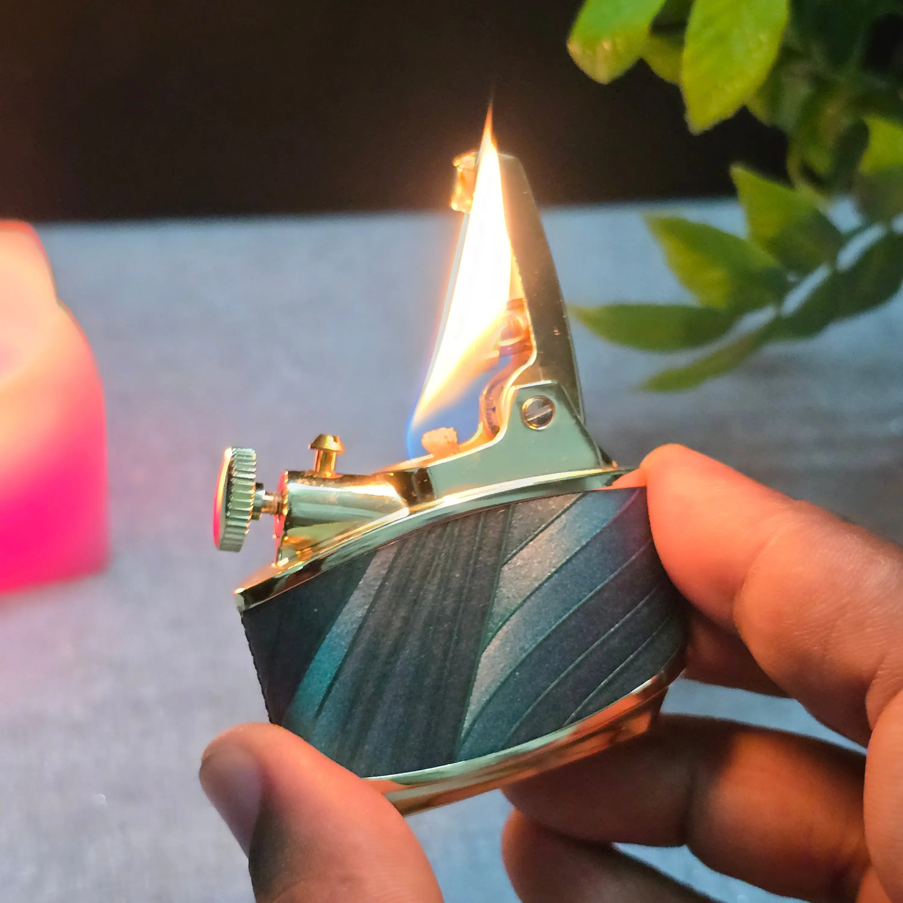 HONEST Sturgeon BCZ808-2 Premium Leather-Wrapped Kerosene Lighter