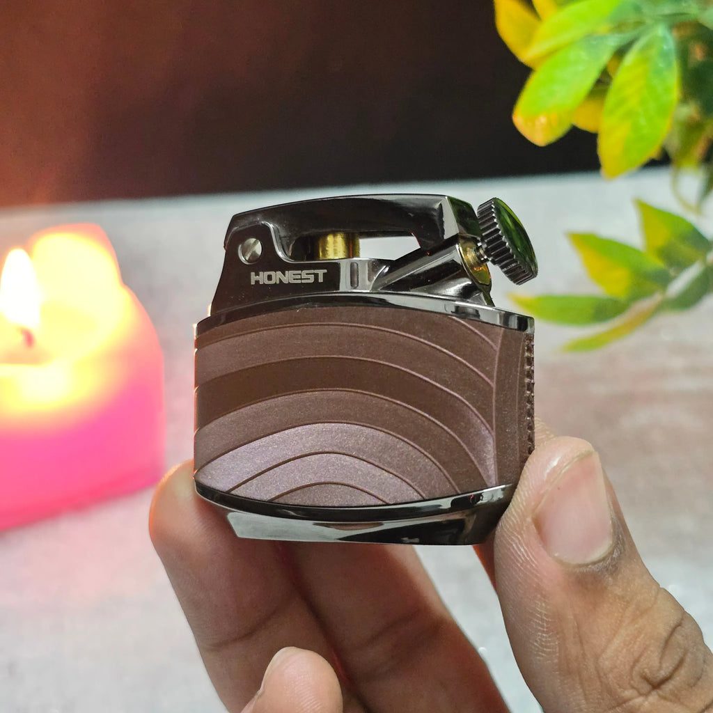 HONEST Sturgeon BCZ808-2 Premium Leather-Wrapped Kerosene Lighter