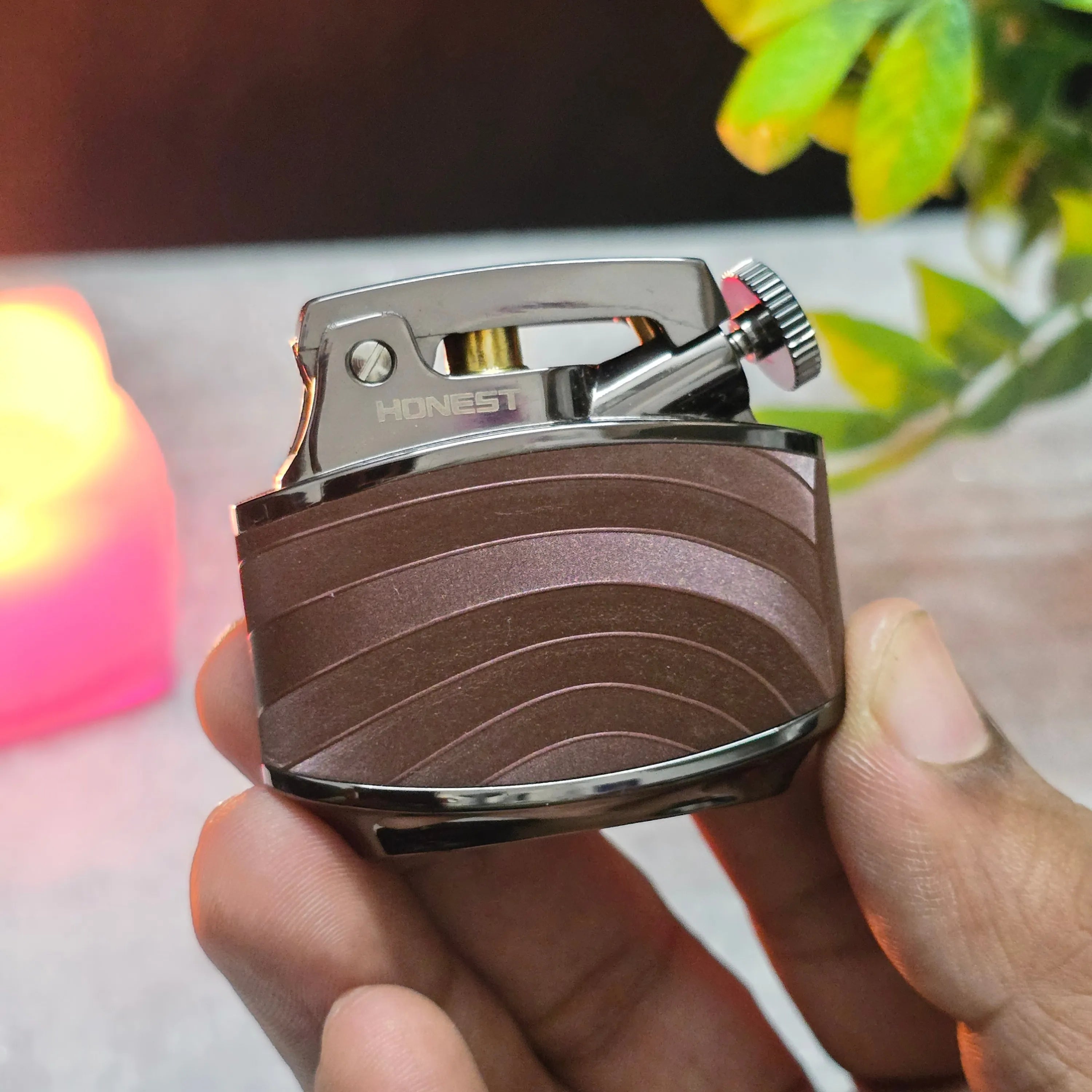 HONEST Sturgeon BCZ808-2 Premium Leather-Wrapped Kerosene Lighter