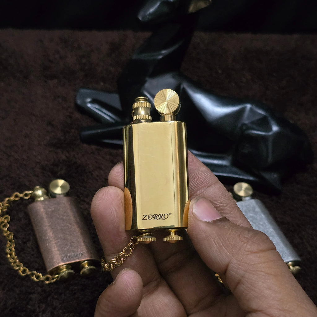 Zorro Z1967 Vintage Mechanical  Retro Lighter with Chain