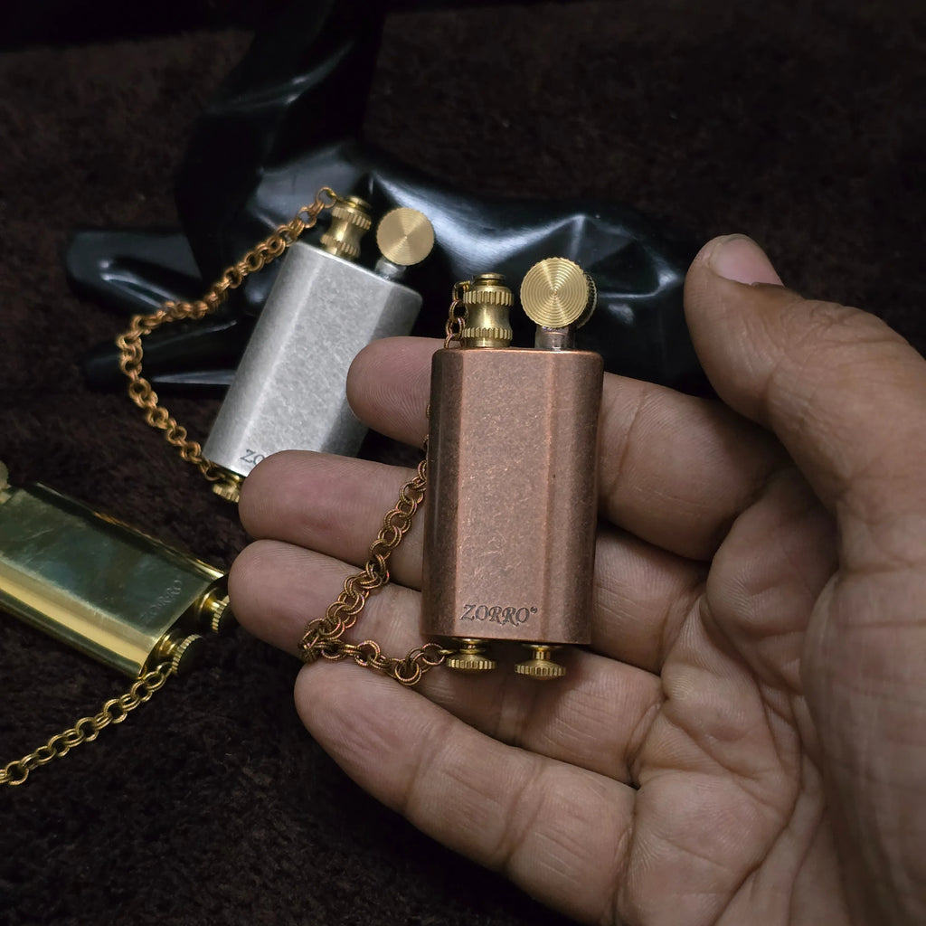 Zorro Z1967 Vintage Mechanical  Retro Lighter with Chain